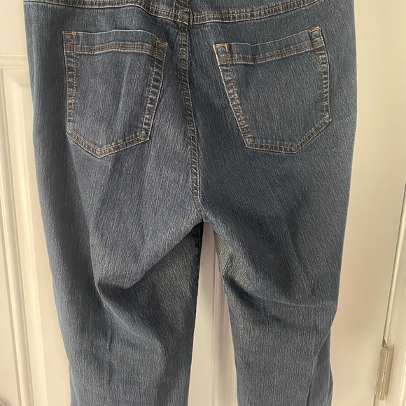 JUST MY SIZE DENIM CAPRI JEANS - Picture 4 of 4